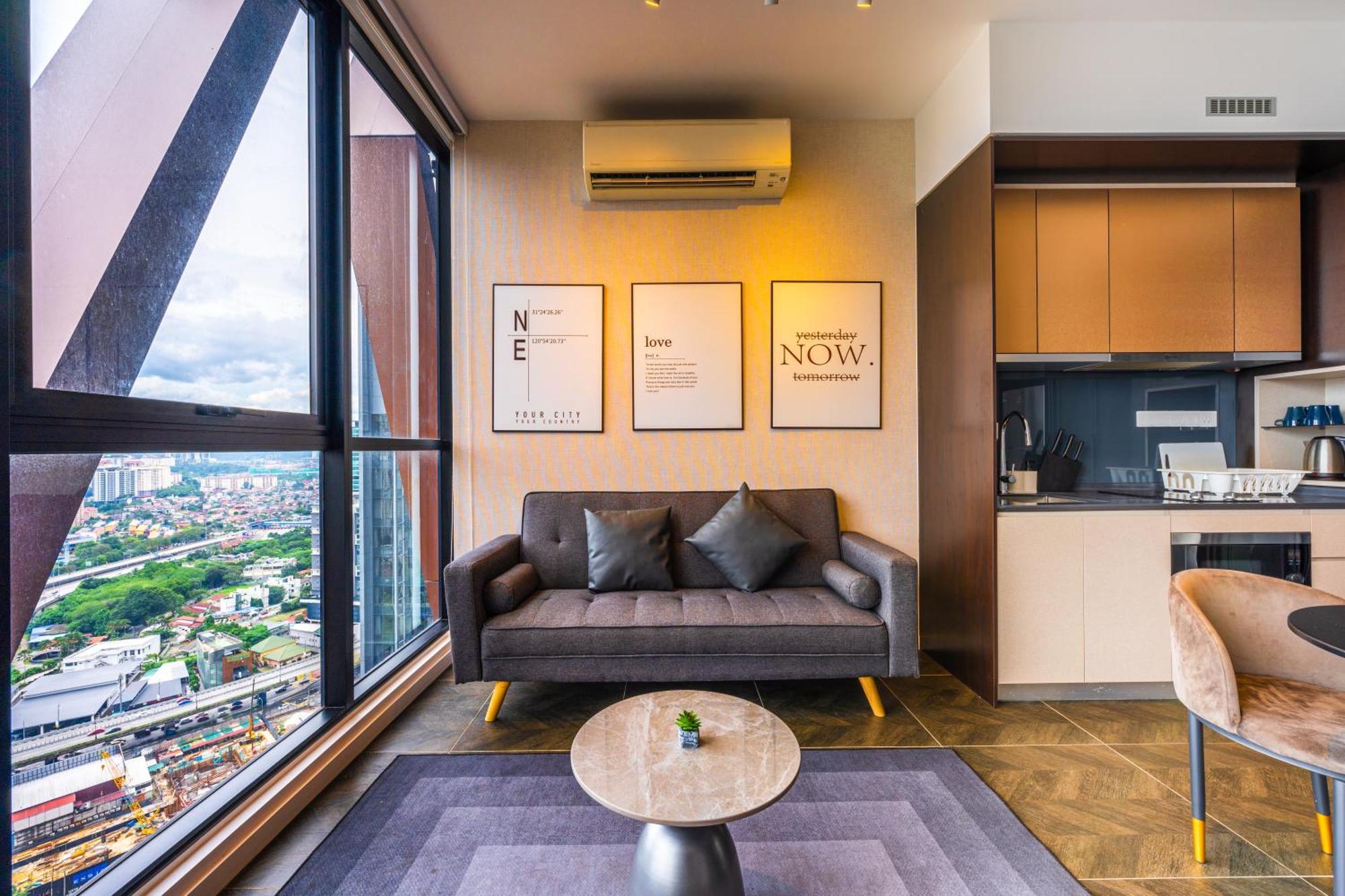 Greystone Scarletz Suites クアラルンプール エクステリア 写真